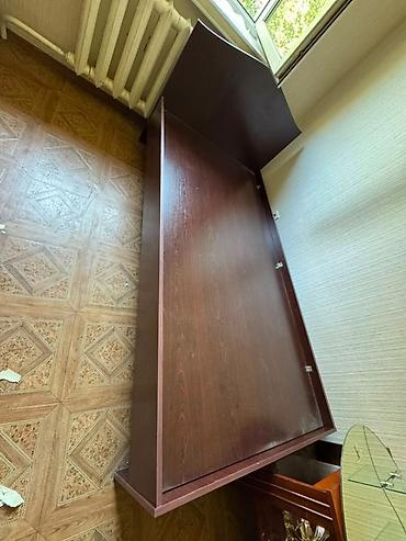 кресло стоимость: Диван комплект 3500с Холодильник 6000с Кровать 1000с Шкафы 1000 и 500с — 6