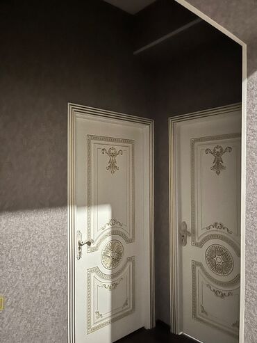 Yeni tikili: 8-ci kilometr, 4 otaqlı, Yeni tikili, m. Neftçilər, 91 kv. m -da lalafo.az — 18 Yeni tikili: 8-ci kilometr, 4 otaqlı, Yeni tikili, m. Neftçilər, 91 kv. m — 18