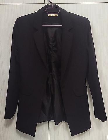 Blazer gödəkcə.
2.3 dəfə geyinilib