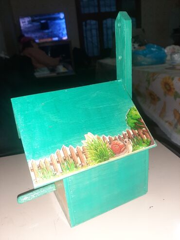 Yuvalar: Rəngli dekorativ quş evi Olçüsü 15*12*12 - Material: ağac - Dizayn — 19