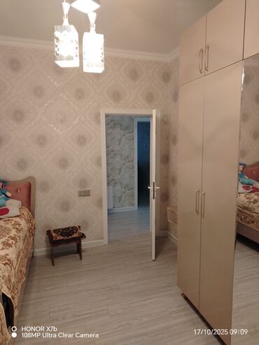 Yeni tikili: 4 otaqlı, Yeni tikili, 100 kv. m — 15