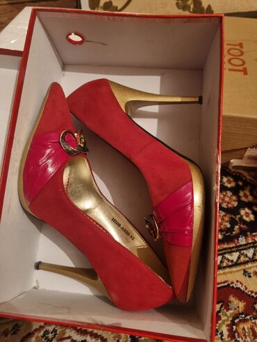 36 размер обувь: Туфли 36.5, цвет - Красный