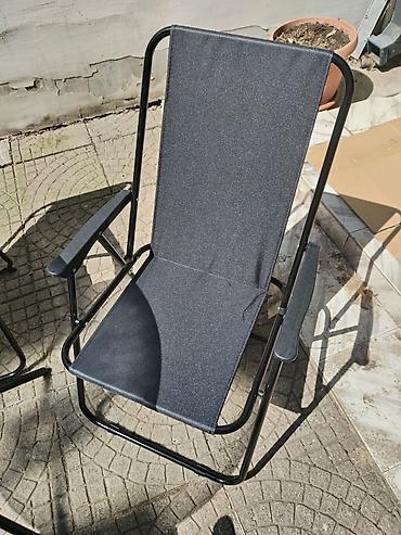 Stilske garniture: Baštenski set – sto, 4 stolice i suncobran - Okrugli sto sa — 8