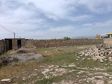 Torpaq sahələrinin satışı: 6 sot, Bələdiyyə — 8