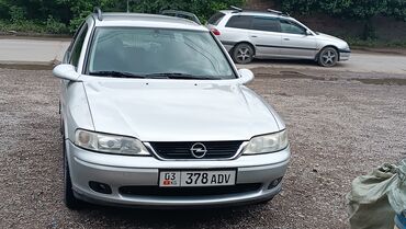 Opel: Opel Vectra: 2000 г., 1.8 л, Механика, Бензин, Универсал