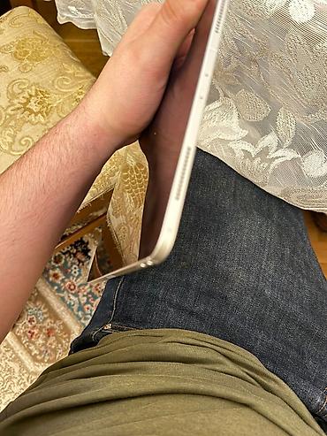 Apple iPad: Apple iPad Pro + Magic Keyboard - Model: iPad Pro (USB‑C/Thunderbolt — 11