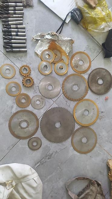 Другие автозапчасти: Фрезы дисковые отрезные. фрезы цилиндрические.Цена за весь — 7