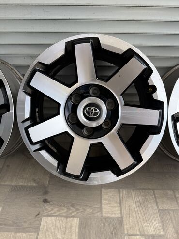 Диски: Литые Диски R 17 TRD, Комплект, отверстий - 6, Б/у — 8