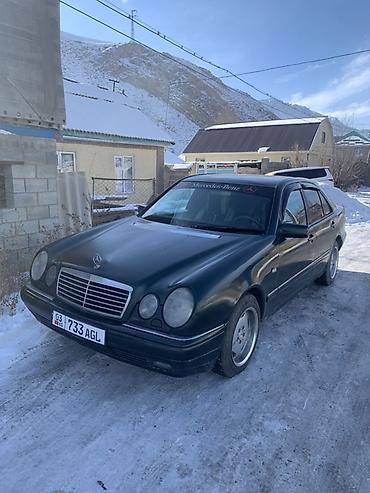 Mercedes-Benz: Mercedes-Benz E-Class: 1997 г., 2.3 л, Автомат, Бензин, Седан — 2