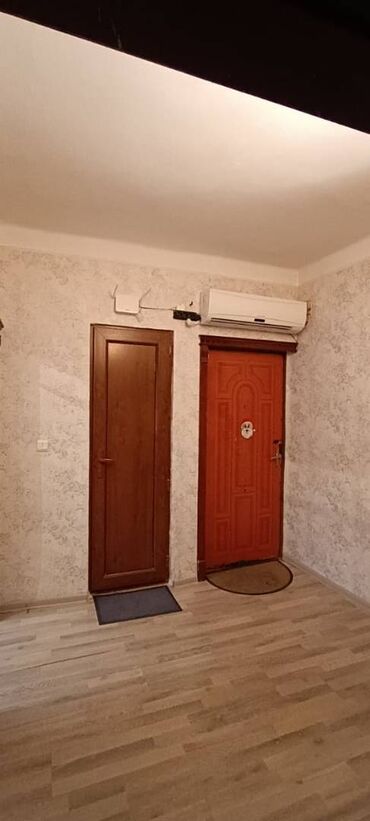 Uzunmüddətli kirayə mənzillər: Xətai Rayonu NZS Göyçə Market 165 Saylı Məktəb 3 otaq Bina. Mərtəbə — 8