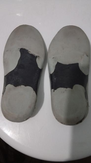 Детская обувь: Продам ортопедическую стельку 19-19,5; 20 см. очень хорошая. помогает — 14