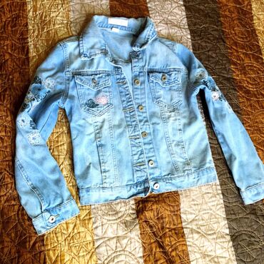 джинсовая куртка s: Джинсовая куртка, Классическая модель, Осень-весна, С вышивкой, С рисунком, XS (EU 34), S (EU 36)