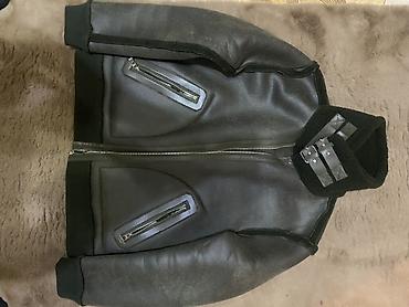 deri pencek: Kişi Üçün Xüsusiyyətlər: - Rəng: tünd yaşıl/qrafit. - Material — 1