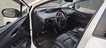 Toyota: Toyota Prius: 2019 г., 1.8 л, Вариатор, Гибрид at lalafo.kg — 7 Toyota: Toyota Prius: 2019 г., 1.8 л, Вариатор, Гибрид — 7