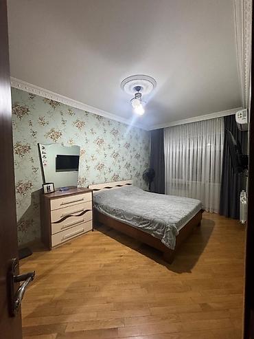 Mənzillərin satışı: Bakı, Bakıxanov qəs., 4 otaqlı, Köhnə tikili, 90 kv. m — 5