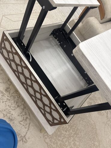 журнальный стол: Kvadrat masa, Transformer, Təkərsiz, Laminat, Ünvandan götürmə