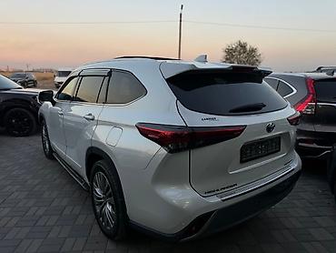 highland: Toyota Highlander: 2022 г., 0.5 л, Автомат, Гибрид, Внедорожник — 6