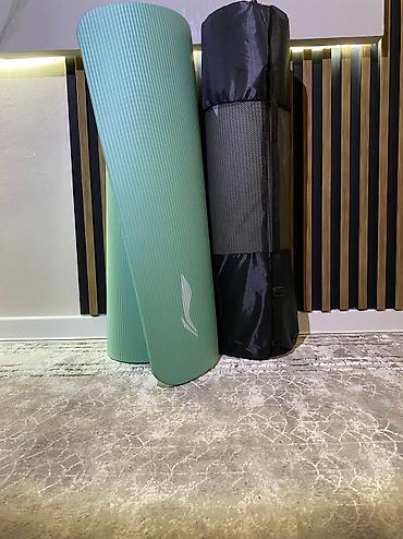 Другое для спорта и отдыха: Характеристики: • Тип: Каремат • Бренд: LI-NING • Размеры: 183*80 — 13