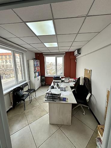 Аренда офисов: Аренда офисов, 230 м², С отдельным сан узлом, С системой безопасности — 9