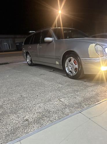 w210 panel: Mercedes-Benz E 220: 2.2 l | 2002 il Universal — 10
