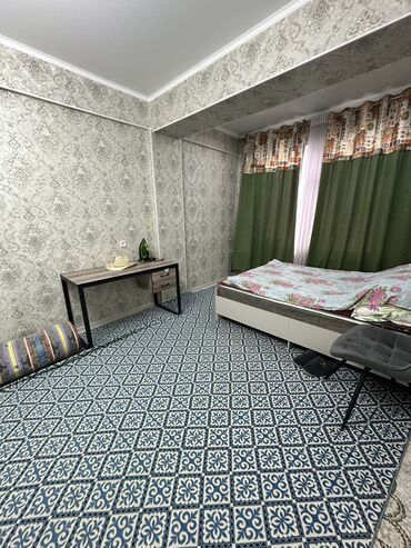 дом или квартира в бишкеке в аренду: 1 комната, Риэлтор, Без подселения, С мебелью полностью