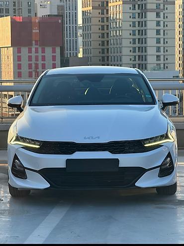 byd 2: Kia K5: 2022 г., 2 л, Автомат, Газ, Лифтбек — 3