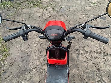 Скутеры: Электрический скутер (красный) с комплектом аксессуаров мини торг — 8