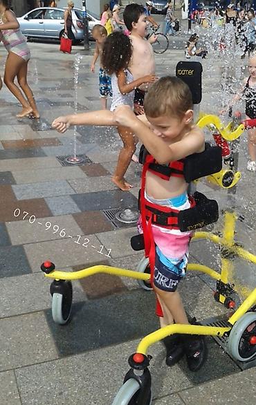 Yerimək üçün arabalar, çəliklər, əsalar, rollatorlar: Buddy Roamer🦼, hərəkətlilik ilə qismən çəki daşıyan postural dəstəyi — 1