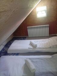 дом аренда посуточно: 1 комната, Душевая кабина, Постельное белье, Парковка