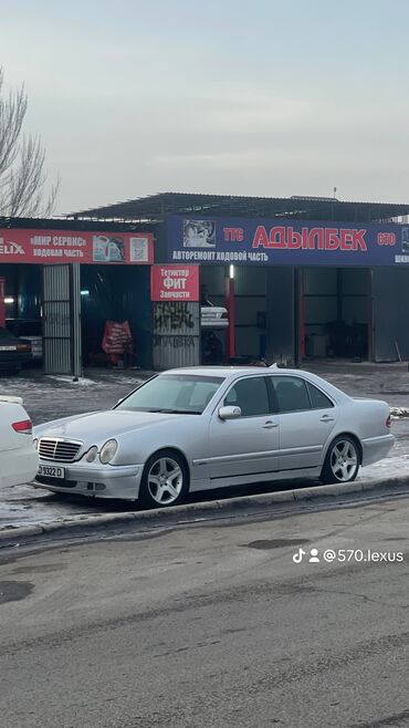 Mercedes-Benz: Mercedes-Benz E-Class: 2000 г., 3.2 л, Автомат, Бензин, Седан