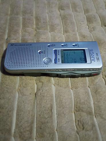 cena blutut slusalice: **Sony IC Recorder ICD-B7 digitalni diktafon** Kompaktan digitalni — 4