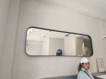 зеркало на дом: Панорамное настенное зеркало в современном стиле - Форма: вытянутая