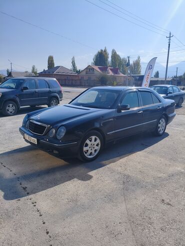 срочно продам авто в связи с переездом: Mercedes-Benz E-Class: 2000 г., 2.2 л, Автомат, Дизель, Седан