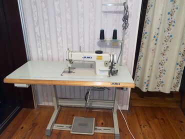 авто регистратор: Peşəkar tikiş maşını – JUKI DDL-5550 komplekt masalı Xüsusiyyətlər: -