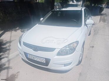 Hyundai i30: 1.4 l | 2010 year Hatchback