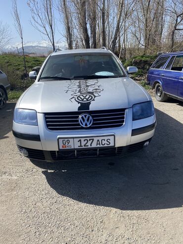 сиденья на машину: Volkswagen Passat: 2001 г., 2.3 л, Механика, Бензин, Универсал