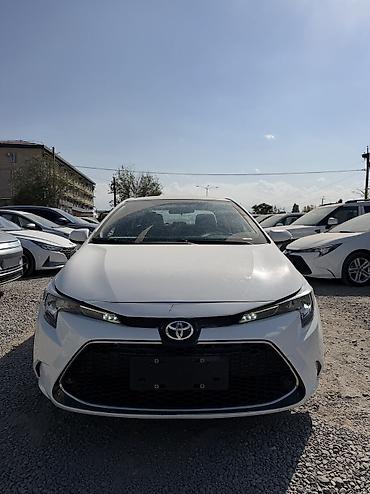 corolla 2016: Toyota Corolla: 2022 г., 1.8 л, Автомат, Гибрид, Седан — 6