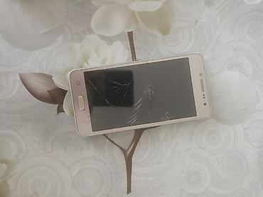 philips telefonlar: Telefon açlır amma ekranında qara ləkə var yəni ekranı zədəlidi amma — 2
