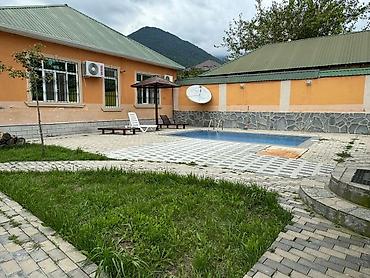 2 mertebeli ev: 4 otaqlı, 220 kv. m, Orta təmir — 1