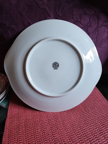 Kuhinjski setovi: Servis za torte,kolace iz 1945 do 1958godine. Bohemija Carlsbad na lalafo.rs — 15 Kuhinjski setovi: Servis za torte,kolace iz 1945 do 1958godine. Bohemija Carlsbad — 15