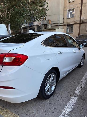 cevrolet cruz: Chevrolet Cruze: 1.4 l | 2017 il 190000 km Sedan — 5