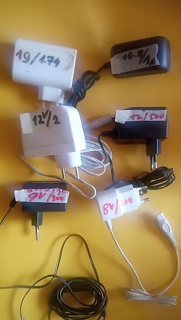 barski set: Ispravljači/adapteri za različite uređaje - Ulaz: mrežni 220–240 V AC — 1