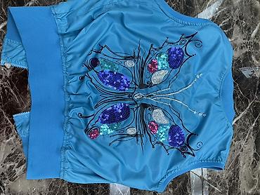 qapi ucuz: 40 azn.Roberto Cavalli qolsuz jilet - Rəng: parlaq mavi - Material — 2