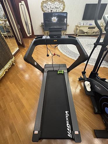 Qaçış trenajorları: Yenisi 2600 manatdı. Demək olar ki istifadə olunmayıb. VolksGym — 1