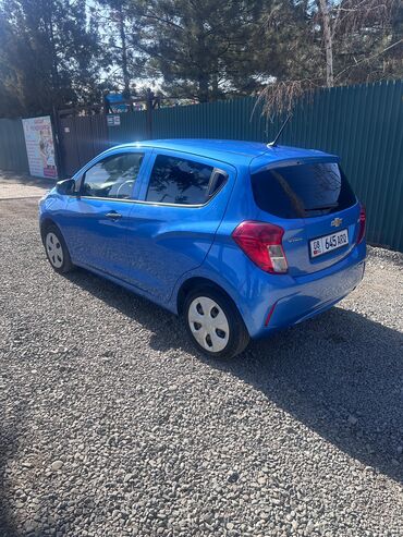 Chevrolet: Chevrolet Spark: 2018 г., 1 л, Вариатор, Бензин, Седан — 21