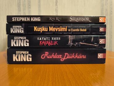 islenmis kitab satisi: Stephen King kitabları satılır. Vəziyyətləri əladır, zədəsi yoxdur