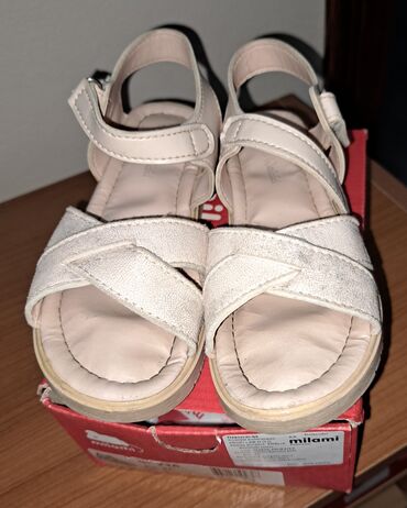 sandale nove: Sandals, Milami, Size - 31