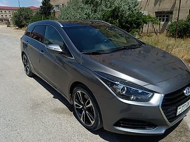 Hyundai: Hyundai i40: 2 l | 2015 il Universal — 14