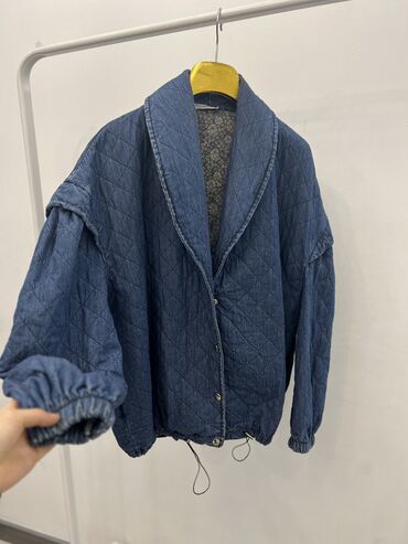зимние джинсовые куртки женские: Джинсовая куртка, Свободная модель, Осень-весна, M (EU 38)