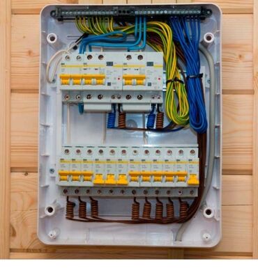 Elektrik işləri: Elektrik xidməti görürük. Hər cür elektrik işləri görürük,; — 6